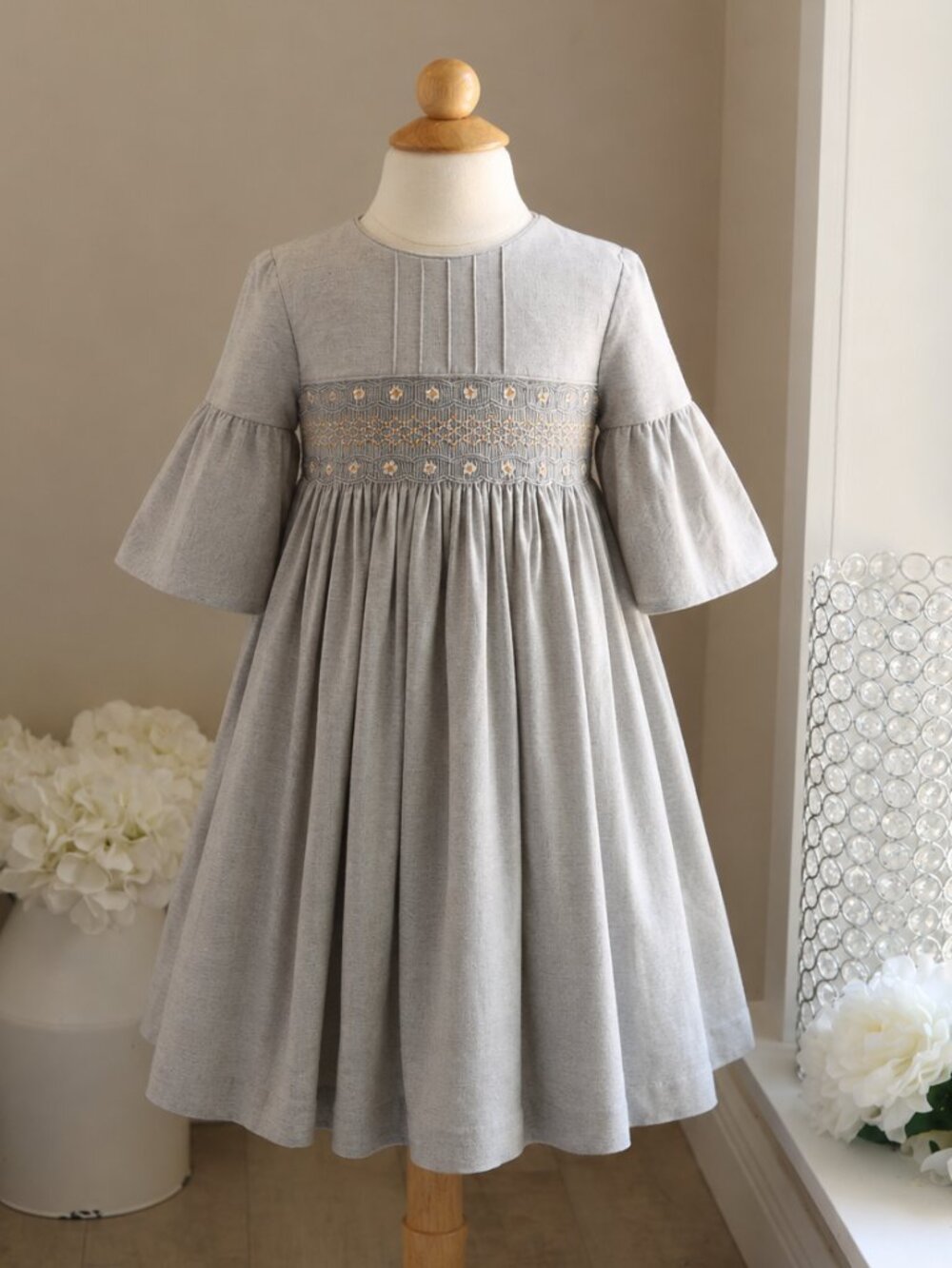 Smocked Herringbone Dress Gray Silver Gold Embroidery Bell Sleeve Size 5 NWT